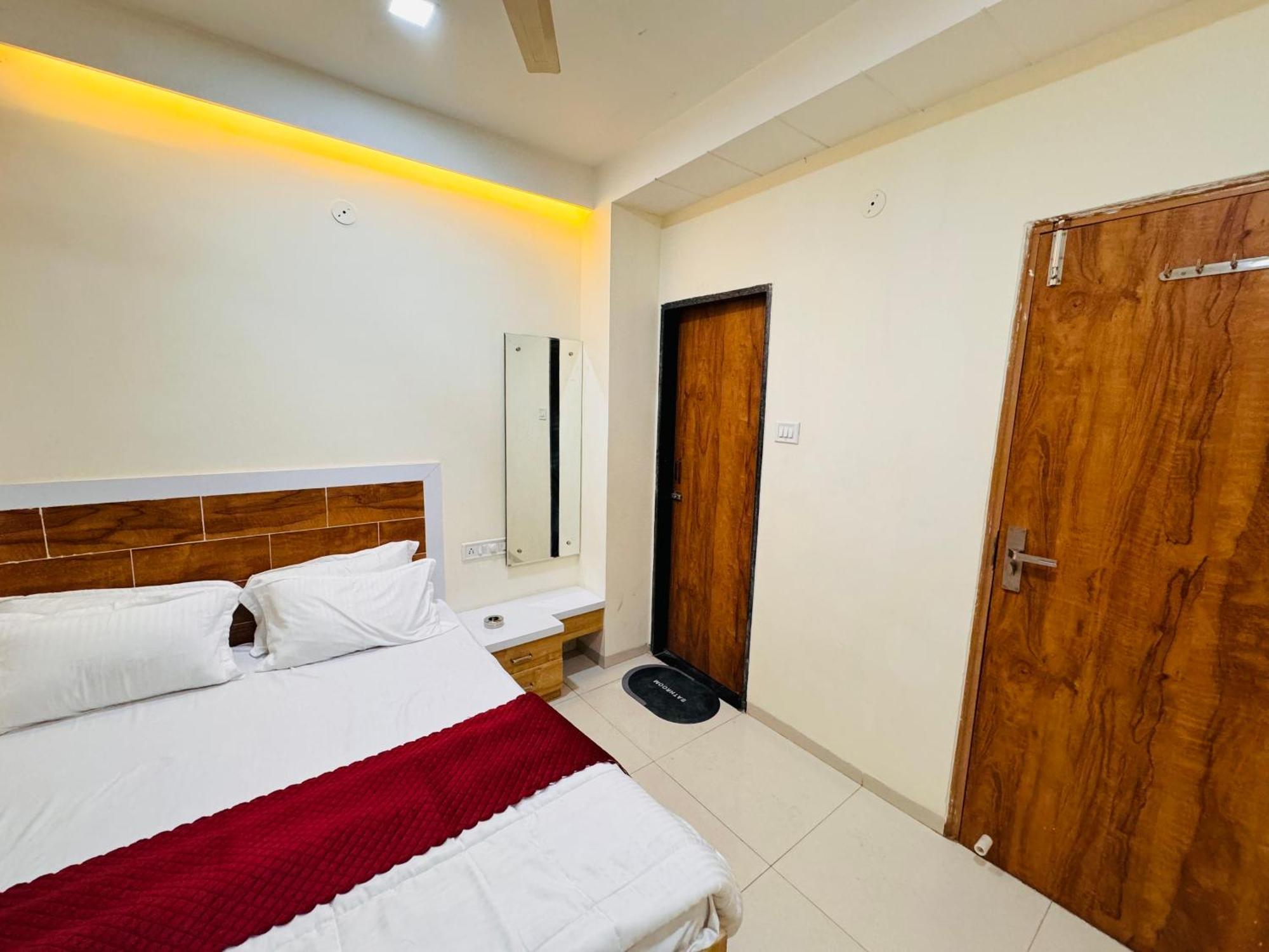 Home Escape 1Bhk Apartment Near Bombay Hospital Indore Exterior foto