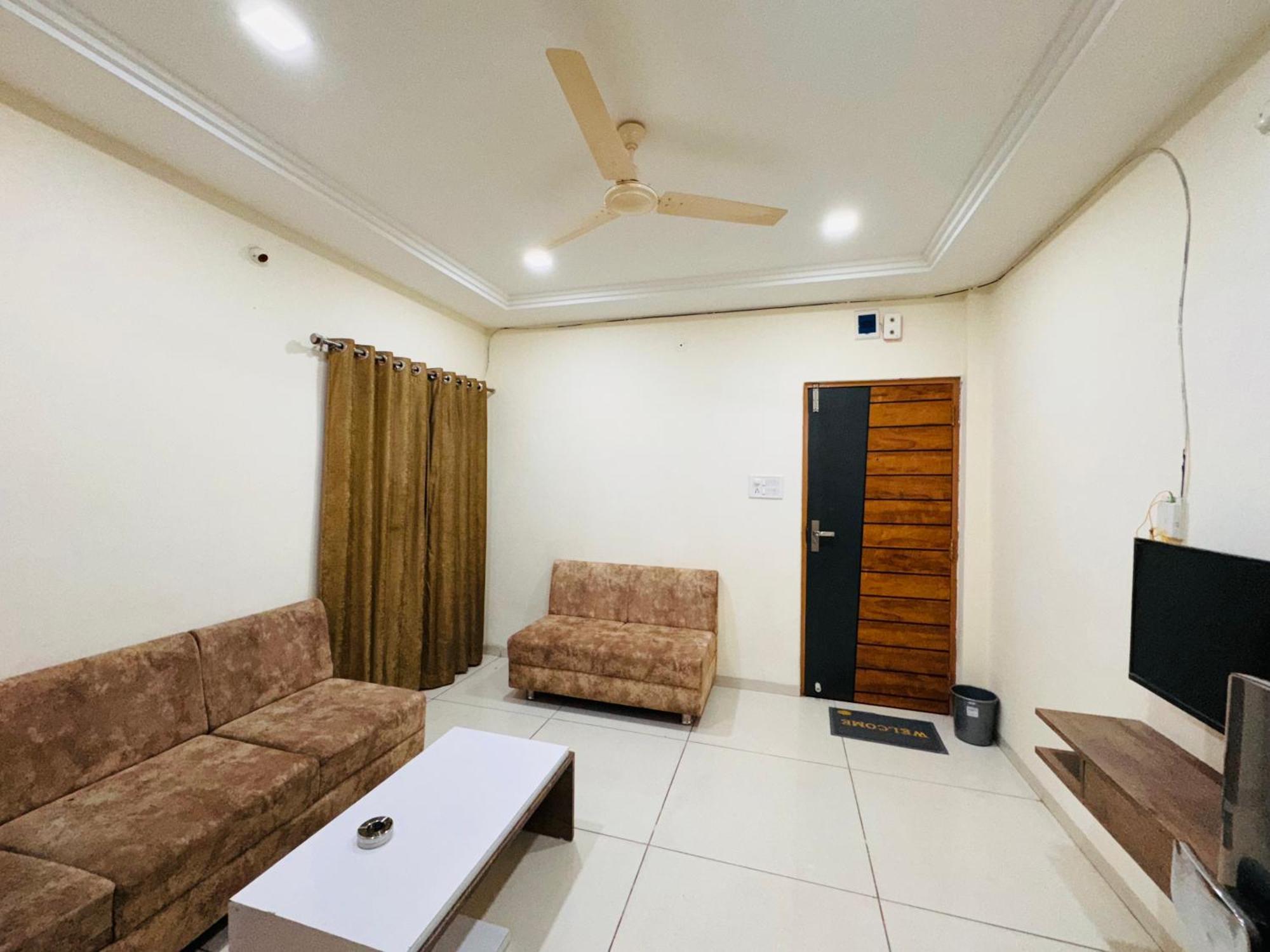 Home Escape 1Bhk Apartment Near Bombay Hospital Indore Exterior foto